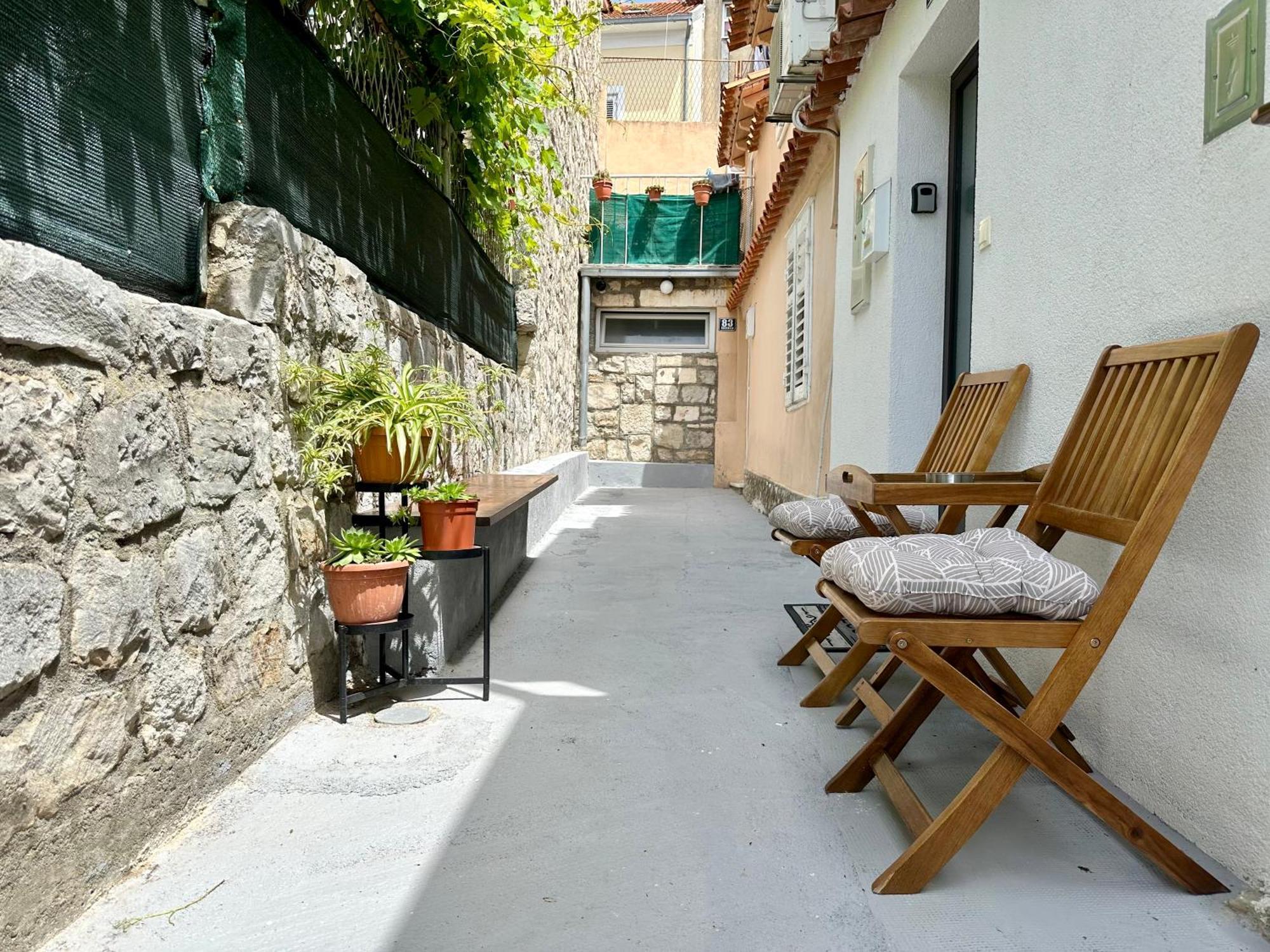 Apartment Kokolo Split Bagian luar foto